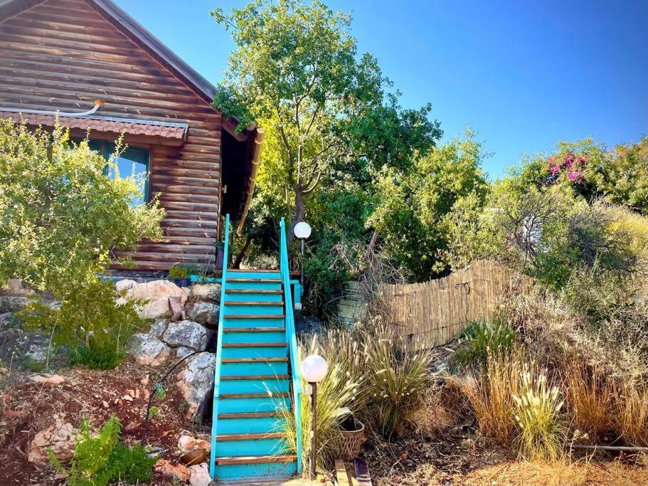 Solara Cabin Amirim Exterior photo